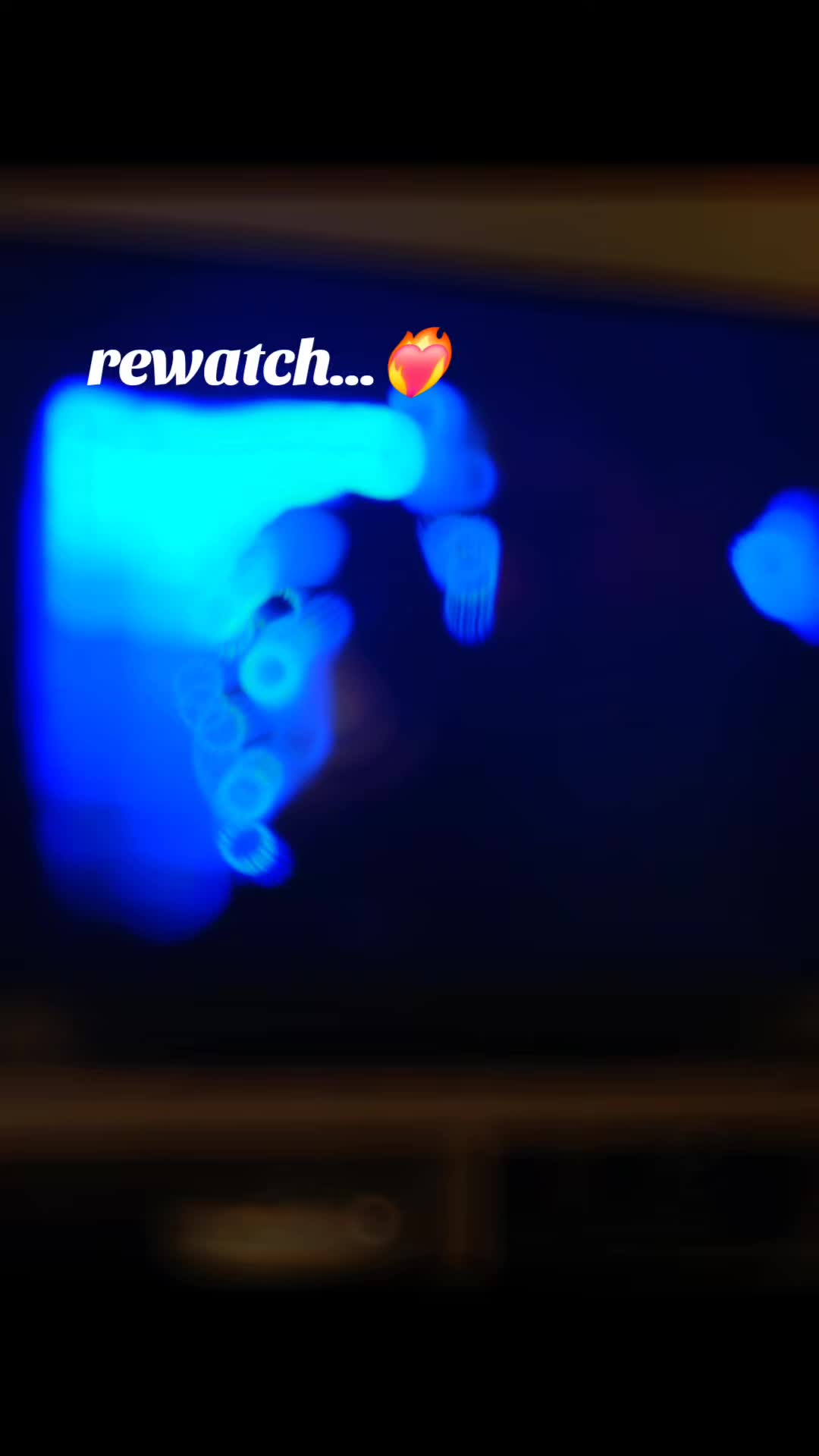 @Hannahp 🐦&zwj;⬛📚📚♟️🪖🌧🎬
