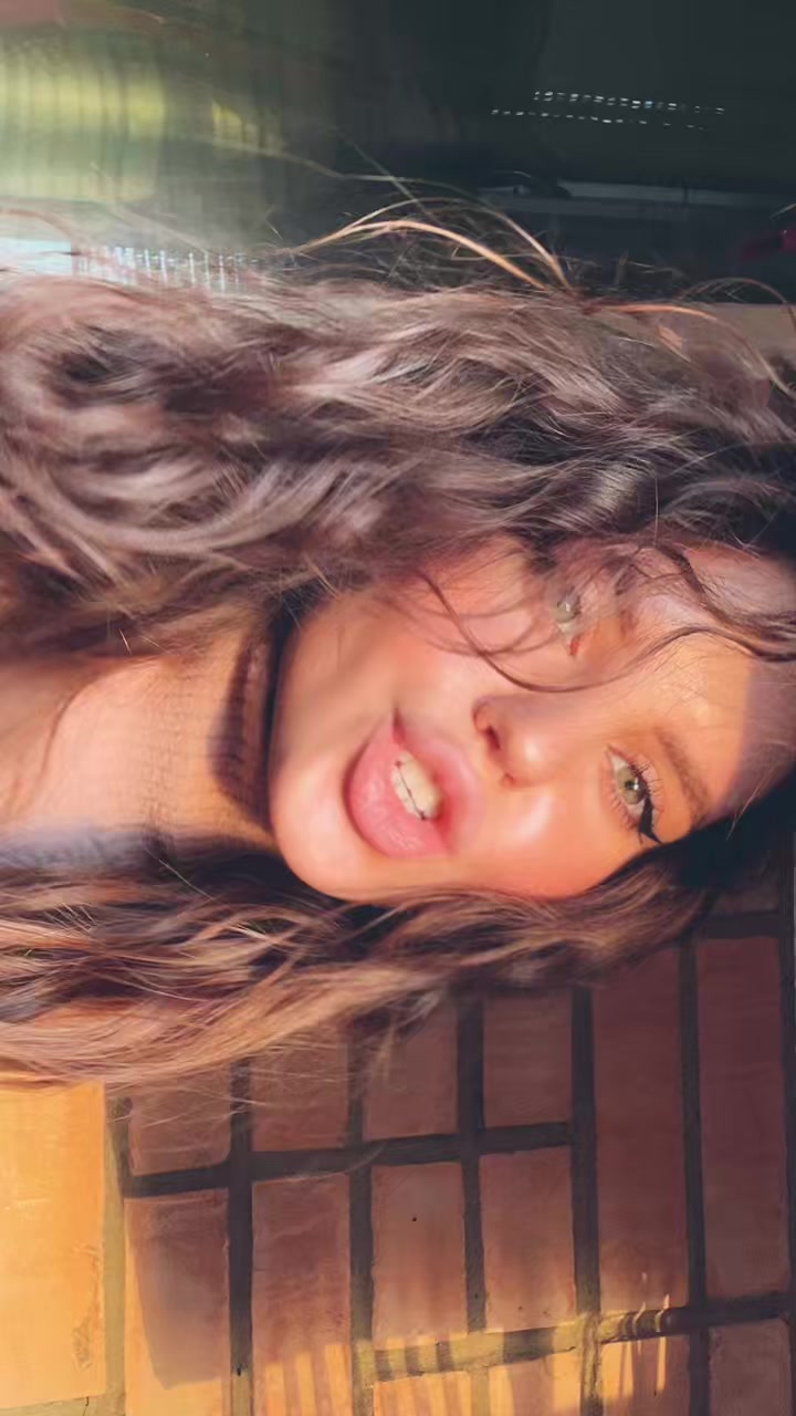 @•• K R I S T I N A ••