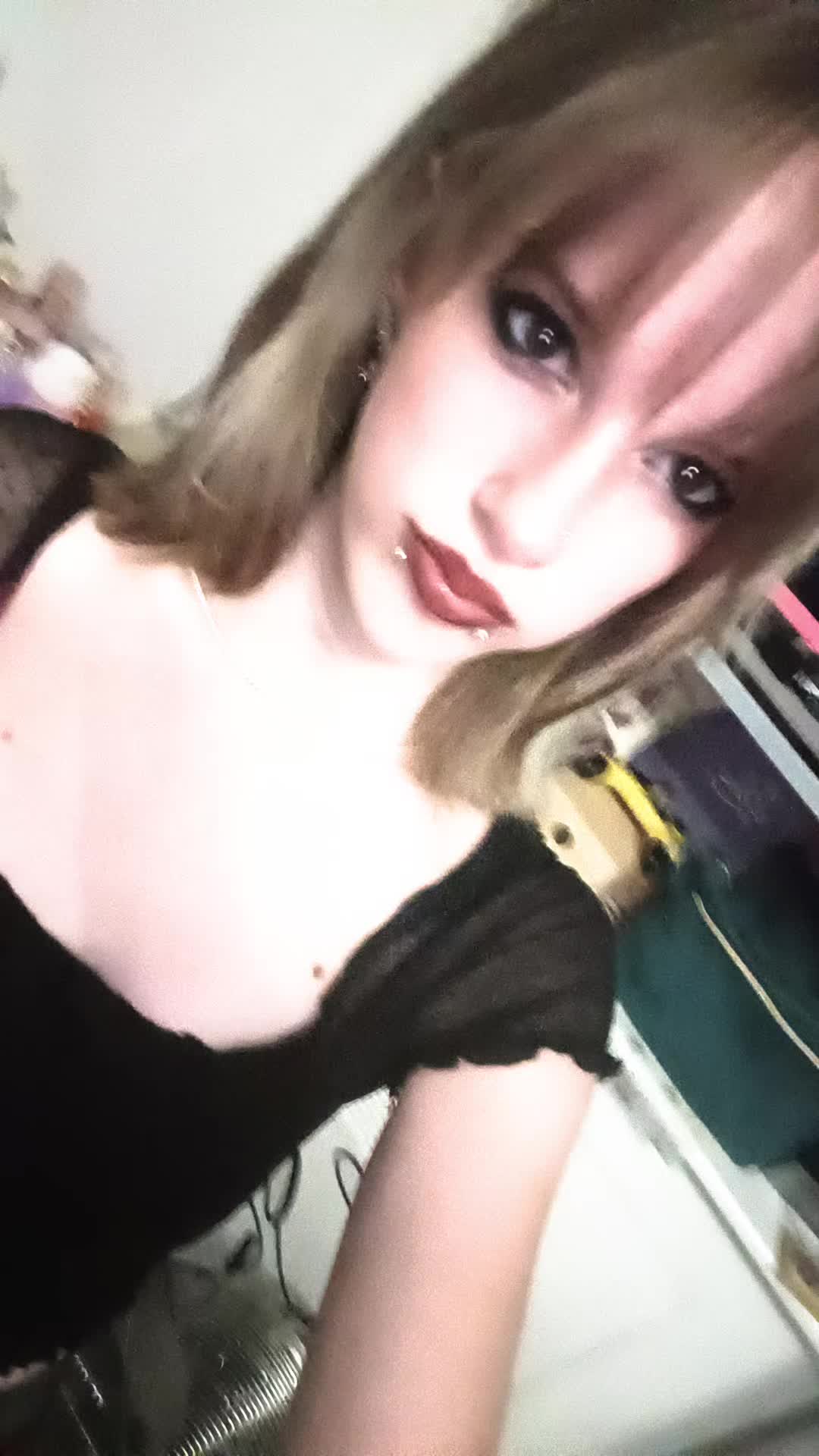 @🌻𝑳𝒊𝒍𝒐𝒖🌷