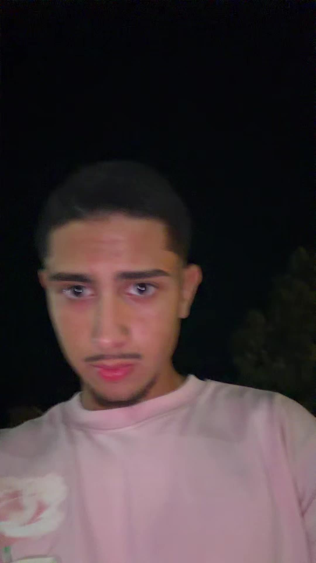 @🥥