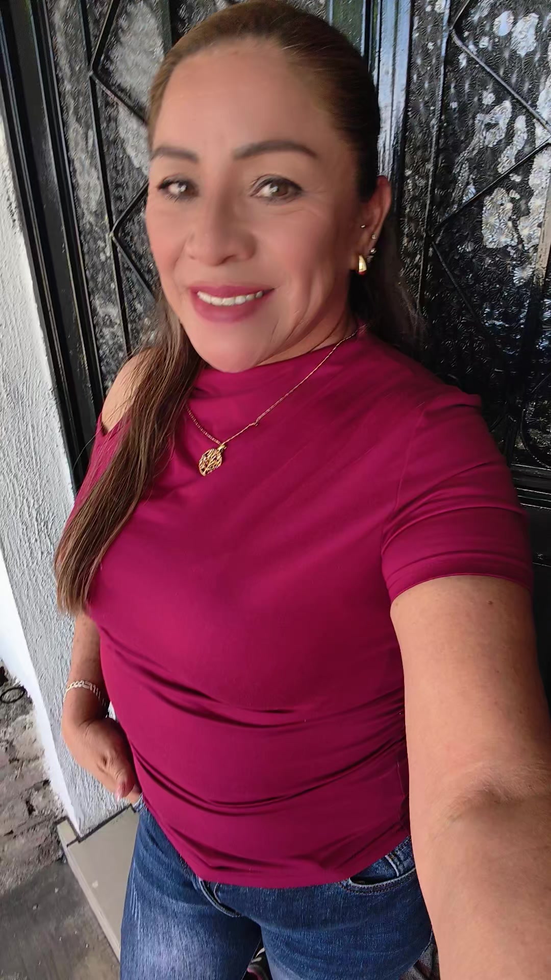 @Luz Maria Hernandez