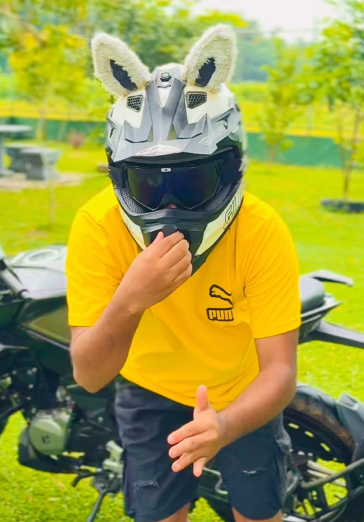 @𝗛𝗲𝗹𝗺𝗲𝘁 𝗕𝗼𝘆 😊🎖️🫡