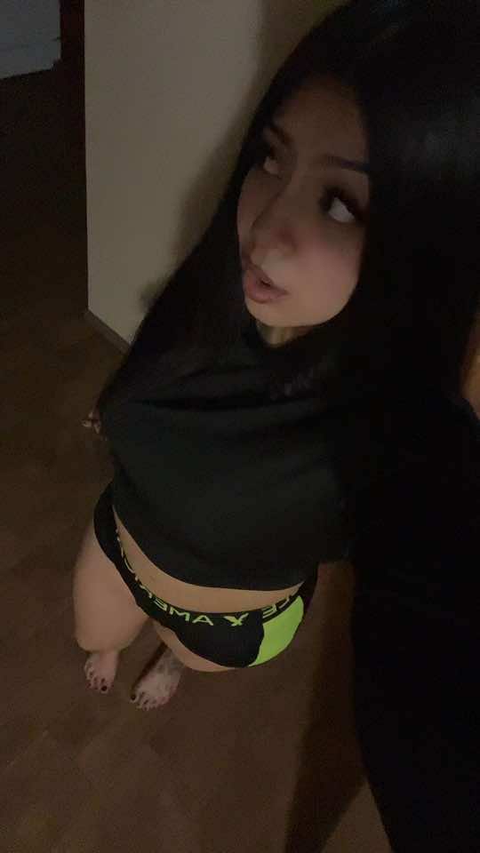 @Kat🦋