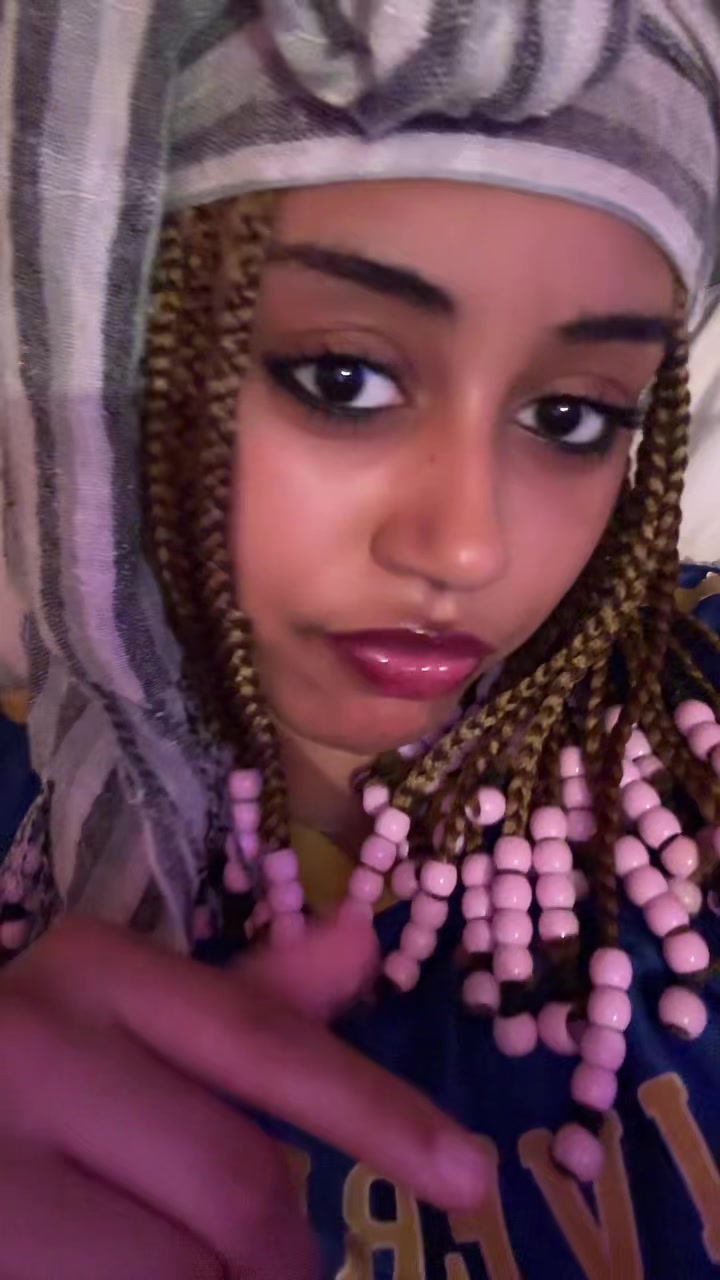 @destinlooza