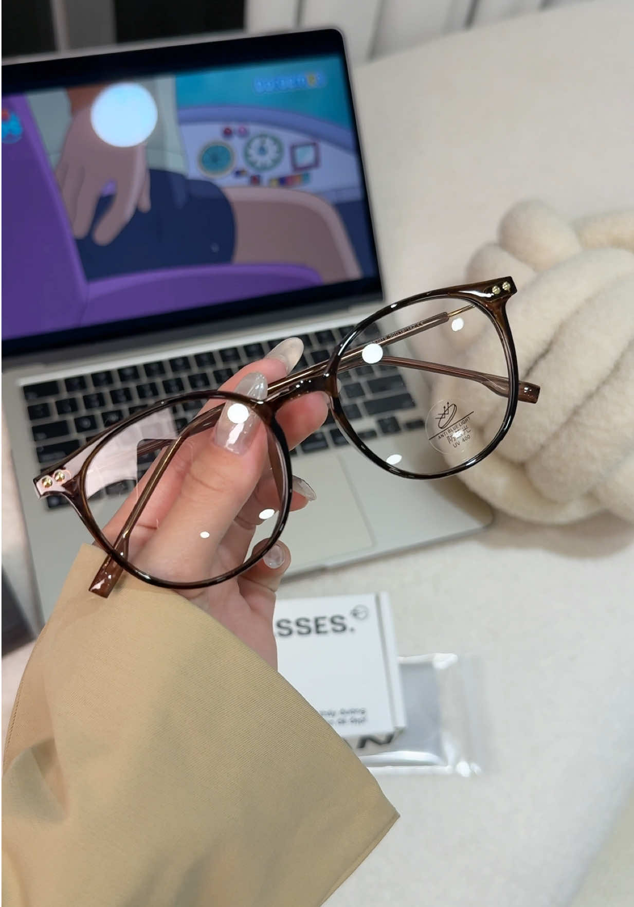 @SWAN GLASSES