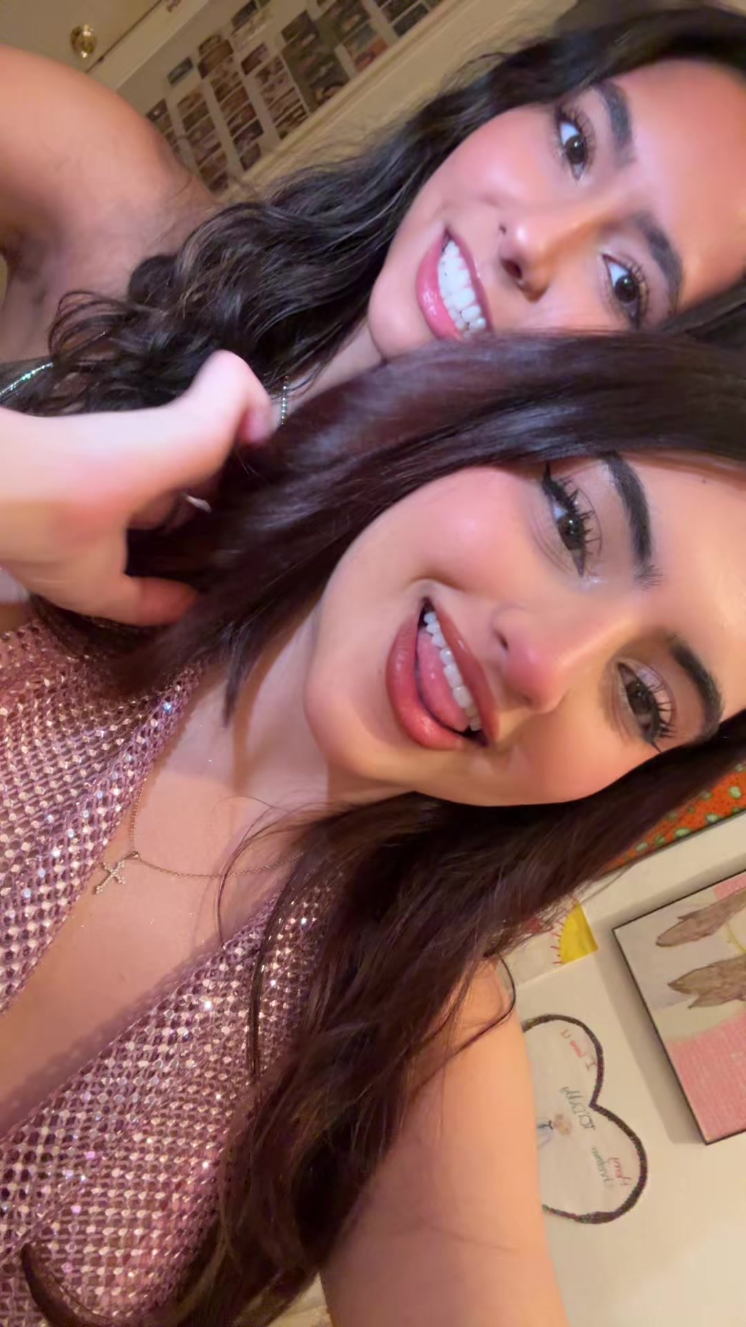 @😽