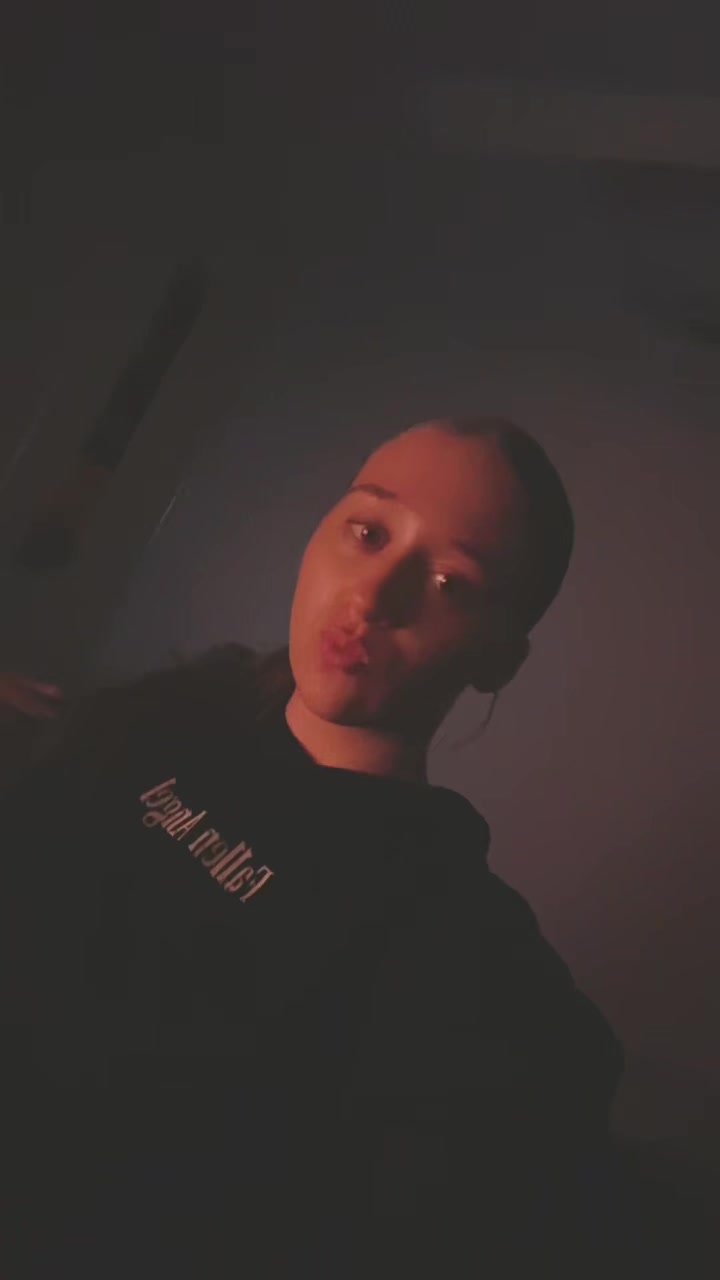 @Ella🤍