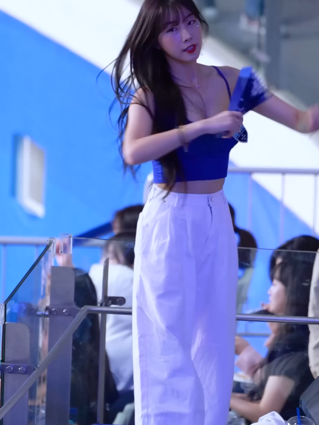 @あい