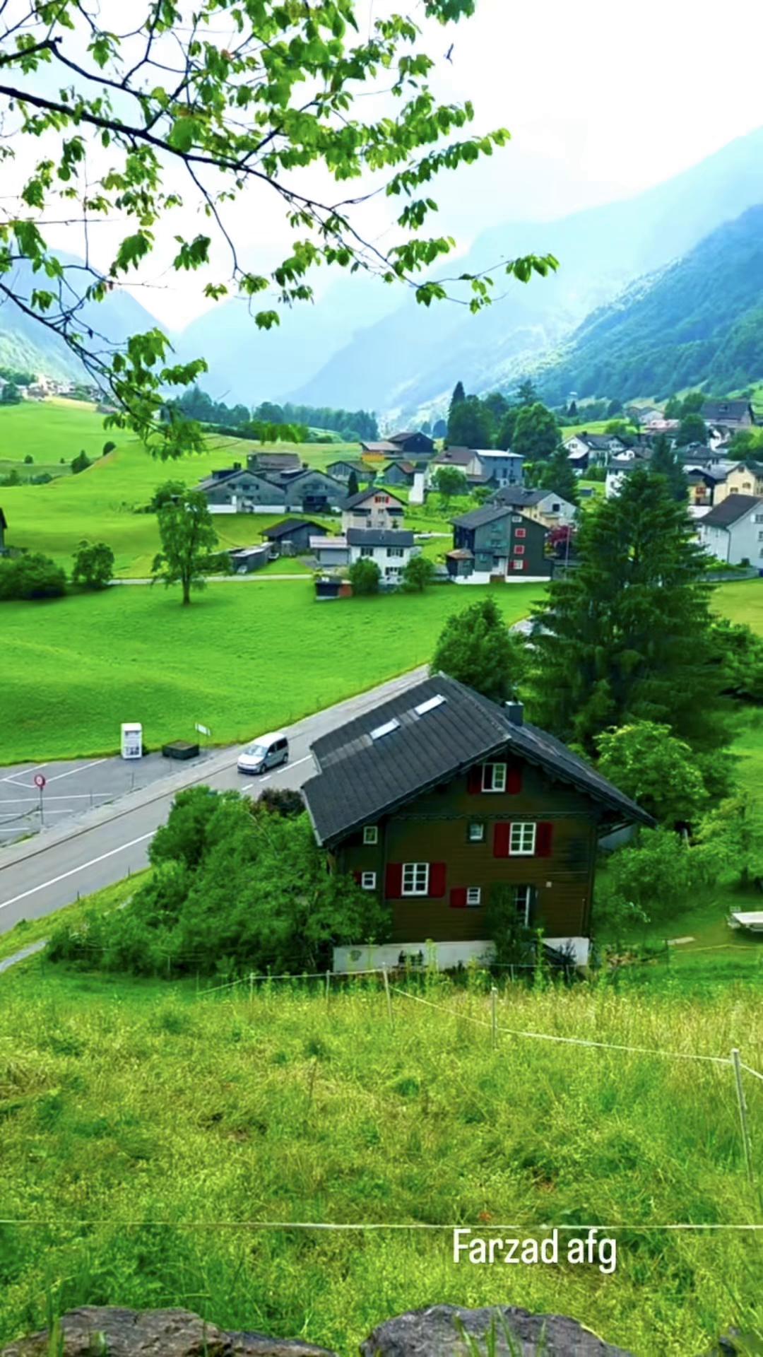 @S̳w̳i̳s̳s̳🇨🇭s̳c̳h̳w̳e̳i̳z̳