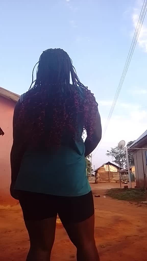 @Akuaa
