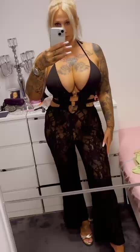 @Julia_inked