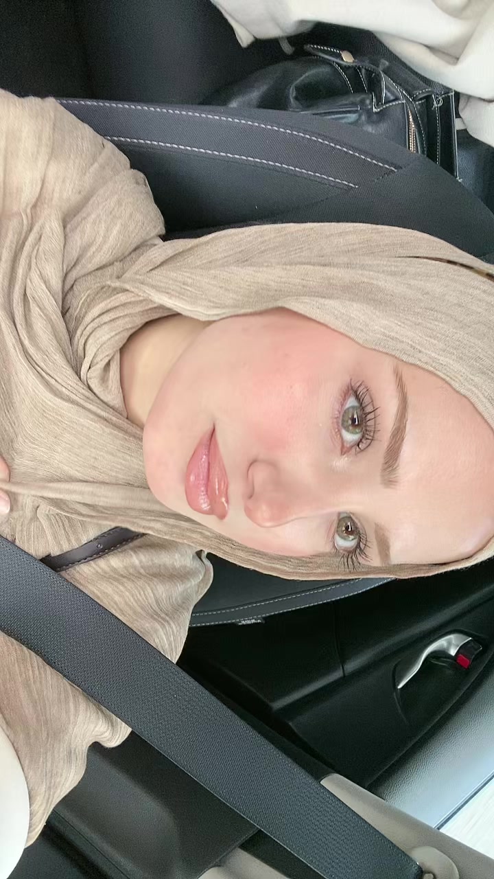 @cerenkzlkay