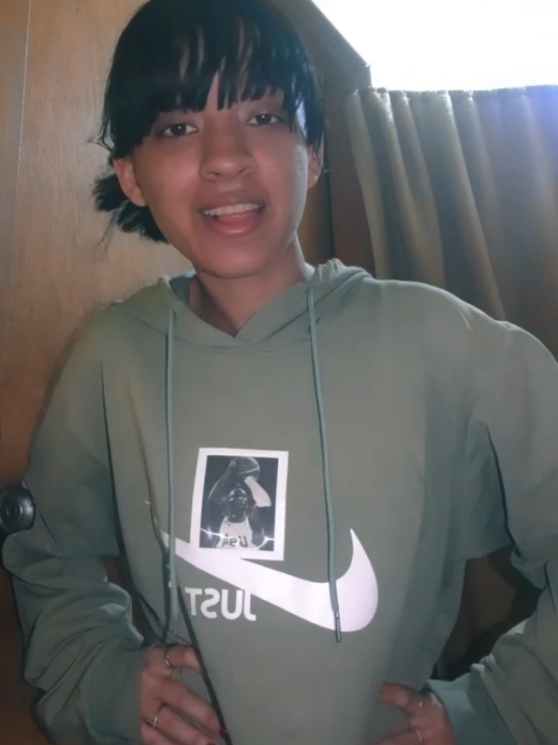 @๐๐๐๐
๐๐๐_๐๐