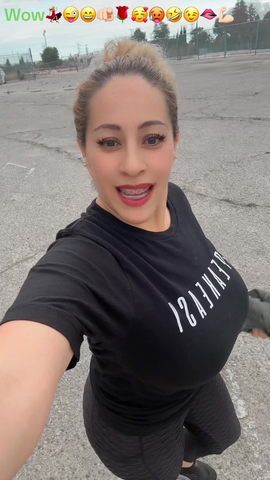 @Shakira ❤️💃🏼☺️🫦