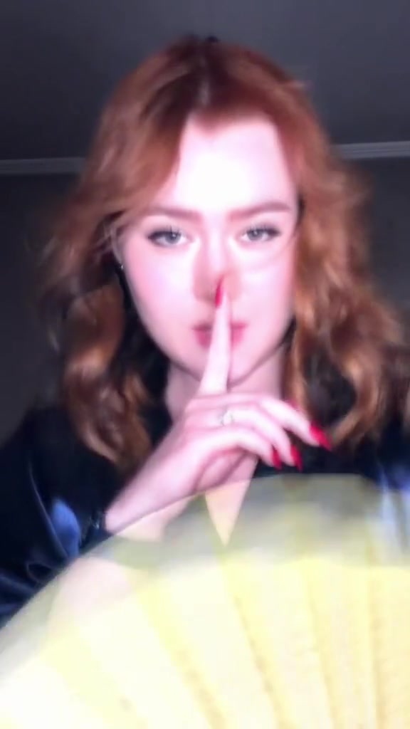 @redhead