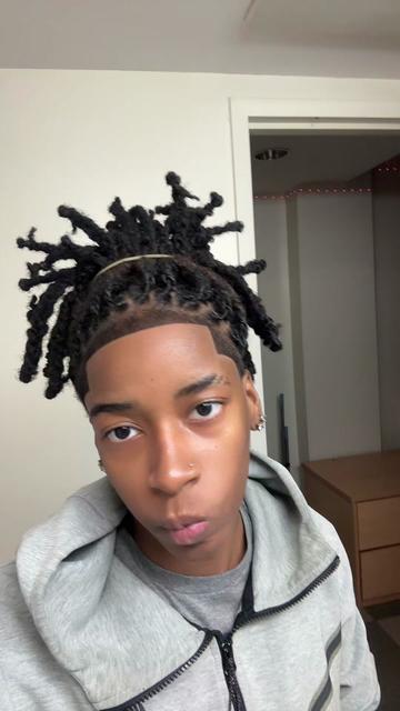 @YesItsZa