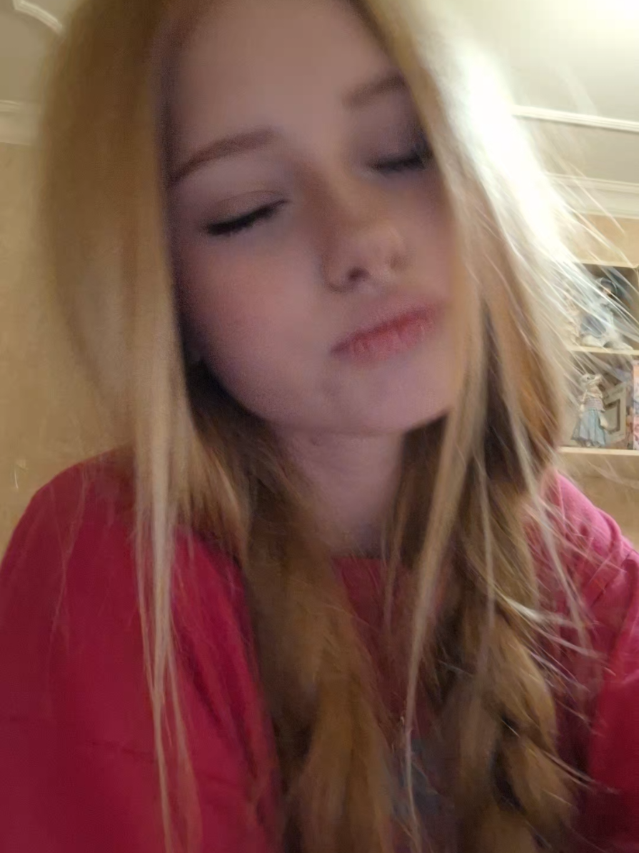 @полюш