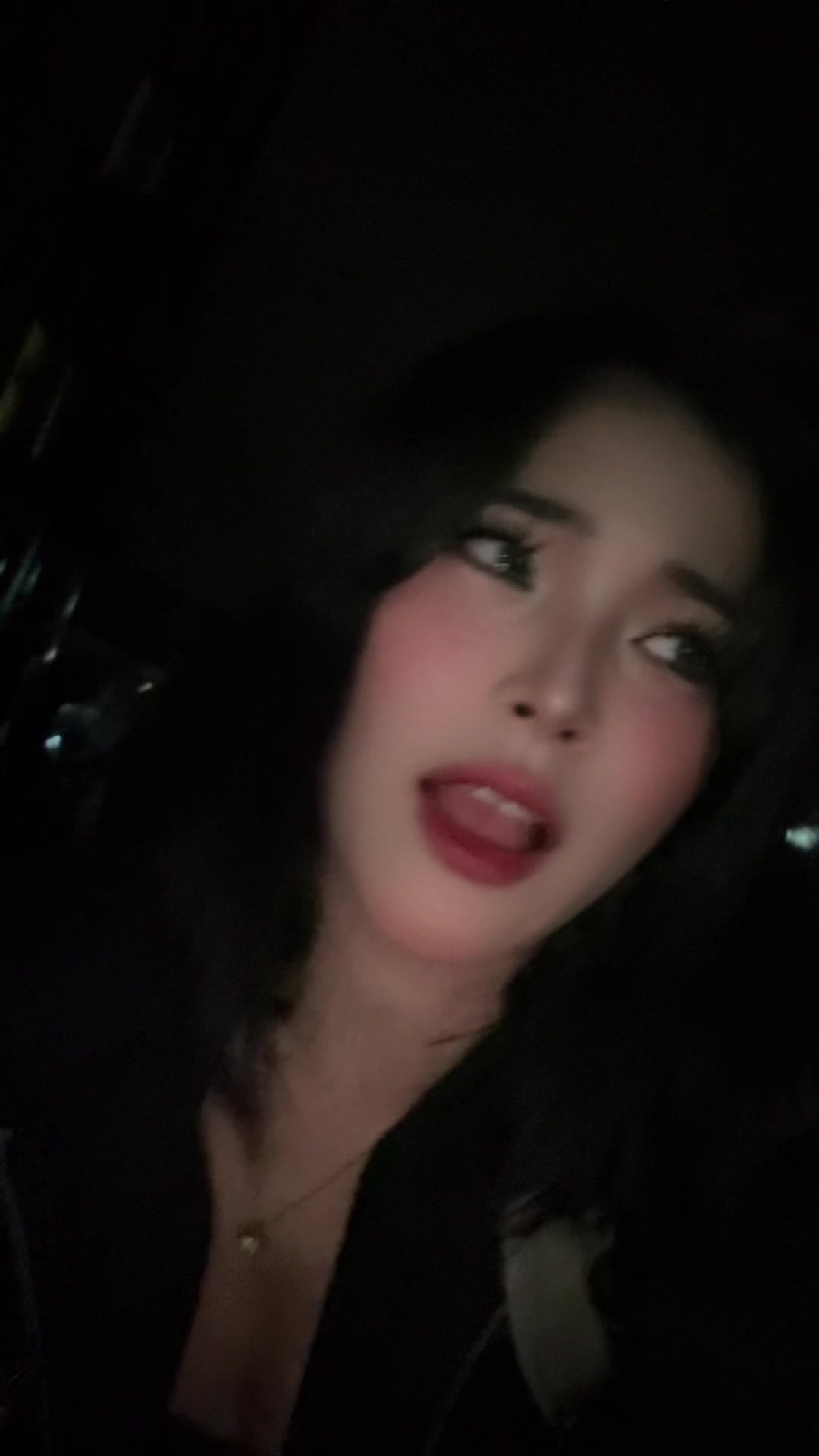 @.A&ntilde;abesaRisha