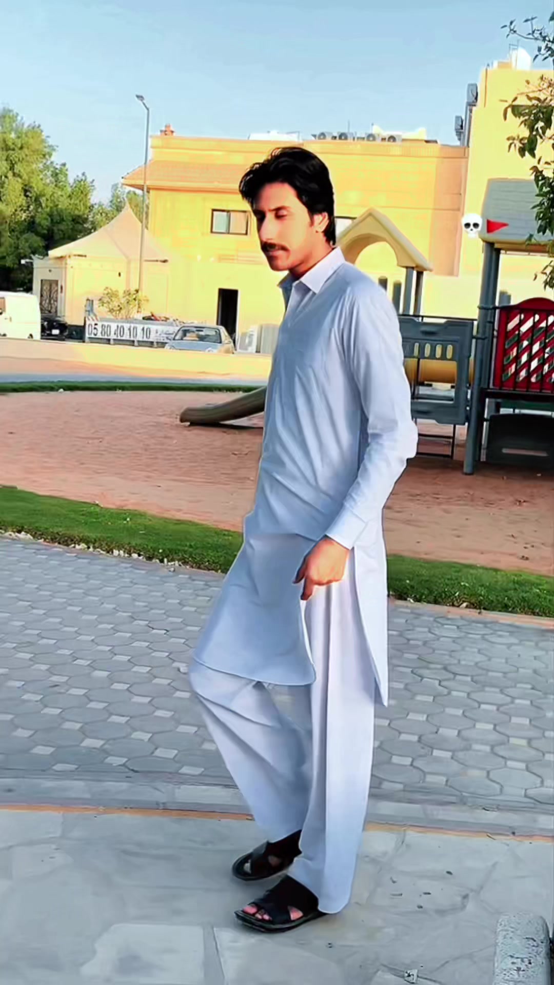 @qaisar_abbass06