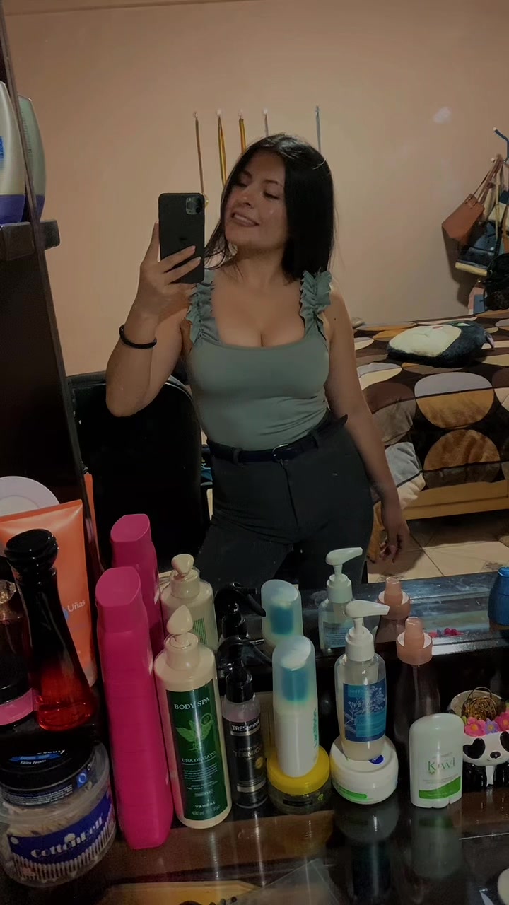 @Neida Andia 🍒