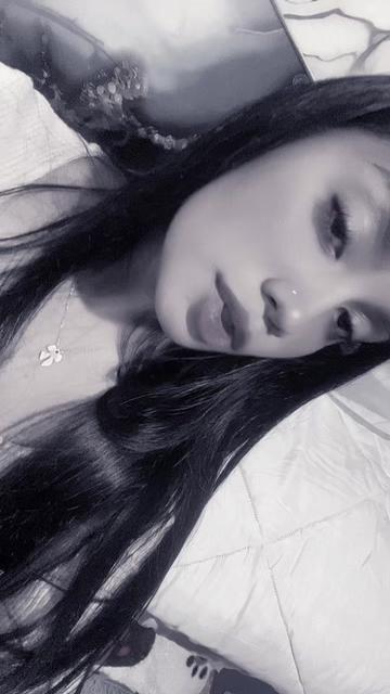 @Laurax🎀🦋