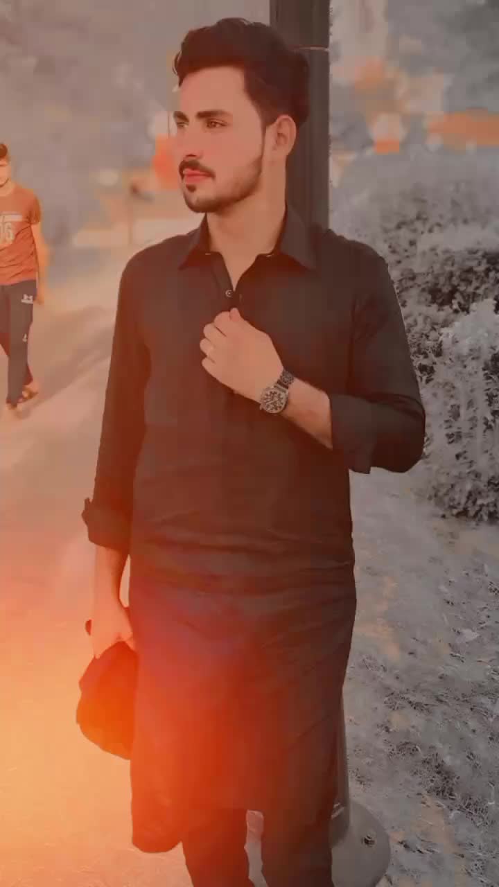 @Toqeer Rajput😎❣️😘