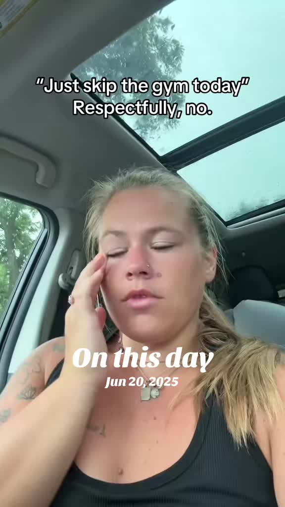 @Chlomoney18
