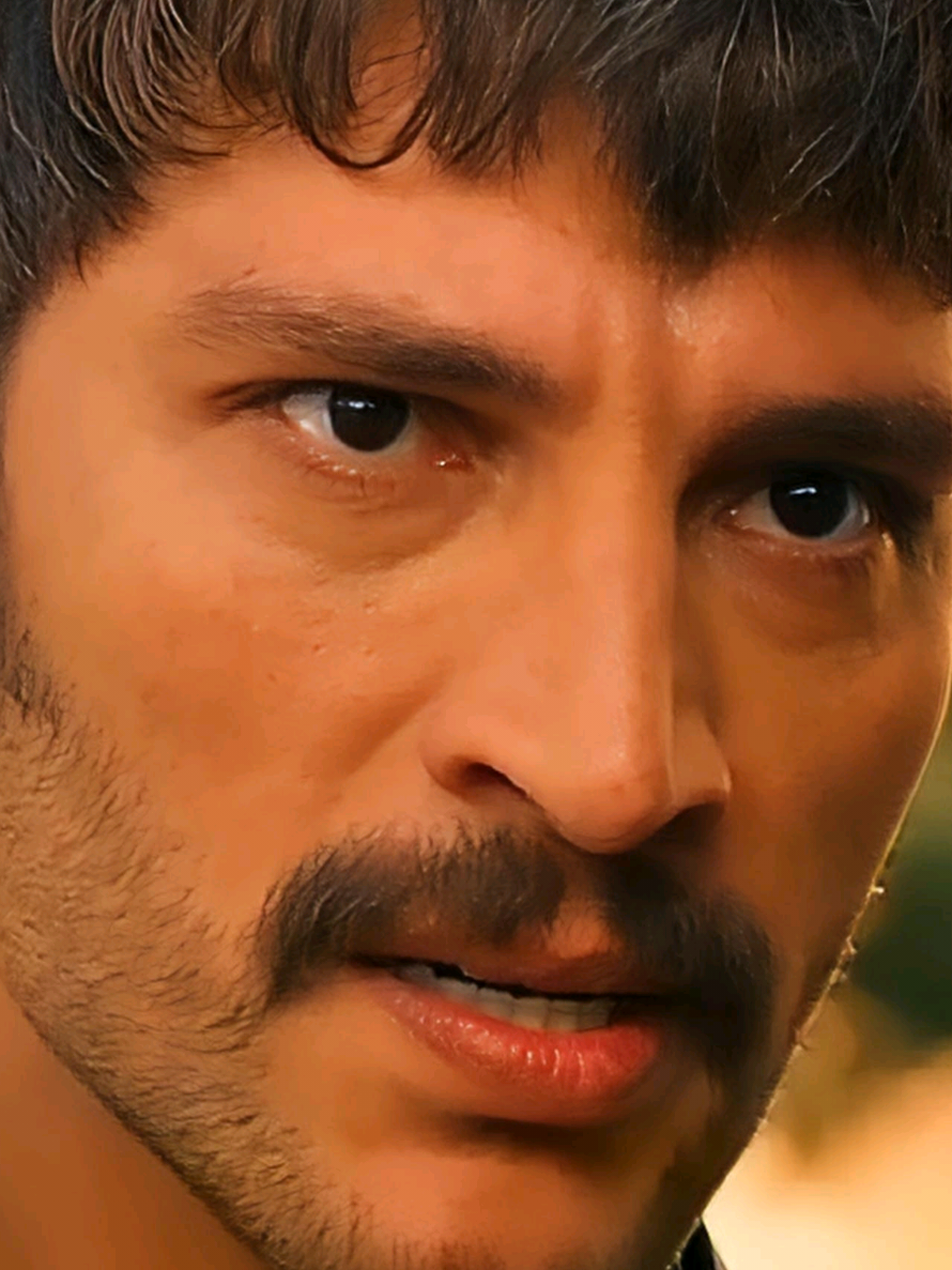 @Ilhan Gaze