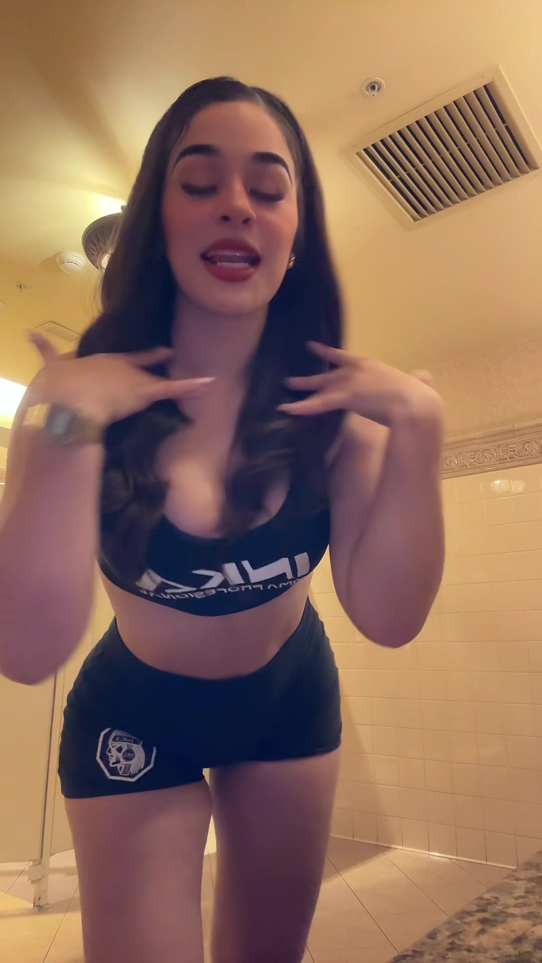 @Kiara romero&hearts;️