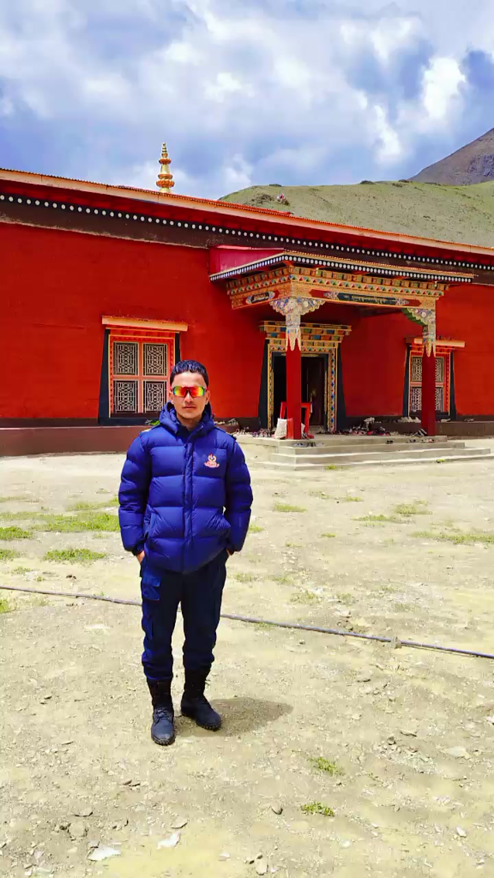 @गन्तव्यविहीन यात्रा