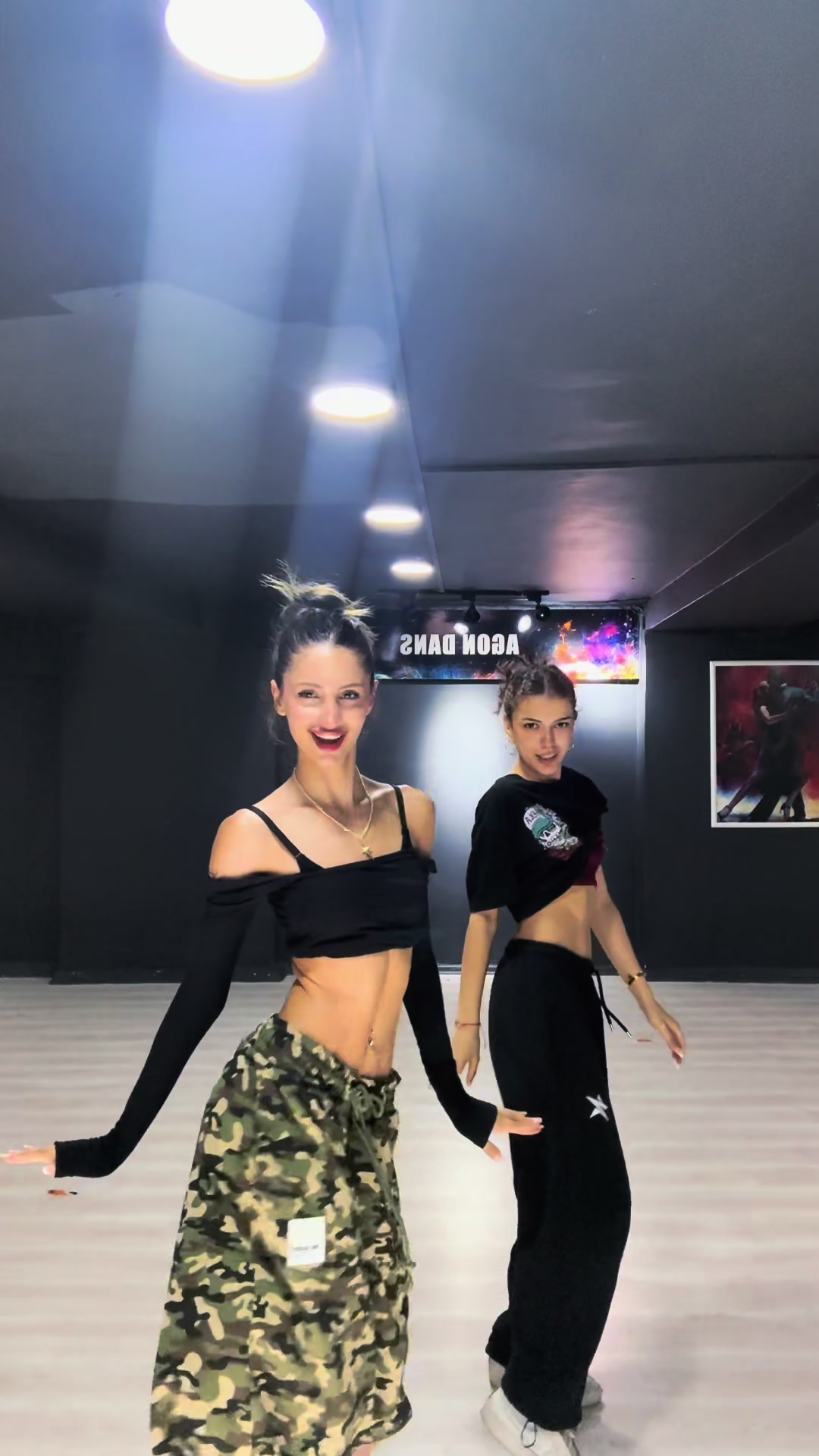 @helosima
