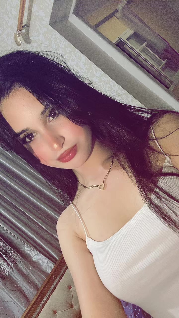 @farah mallouli