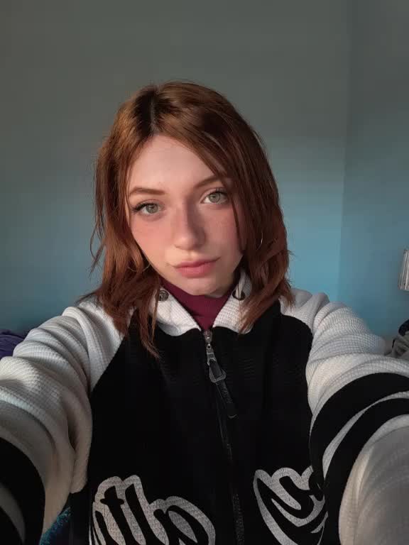 @candeluuuz