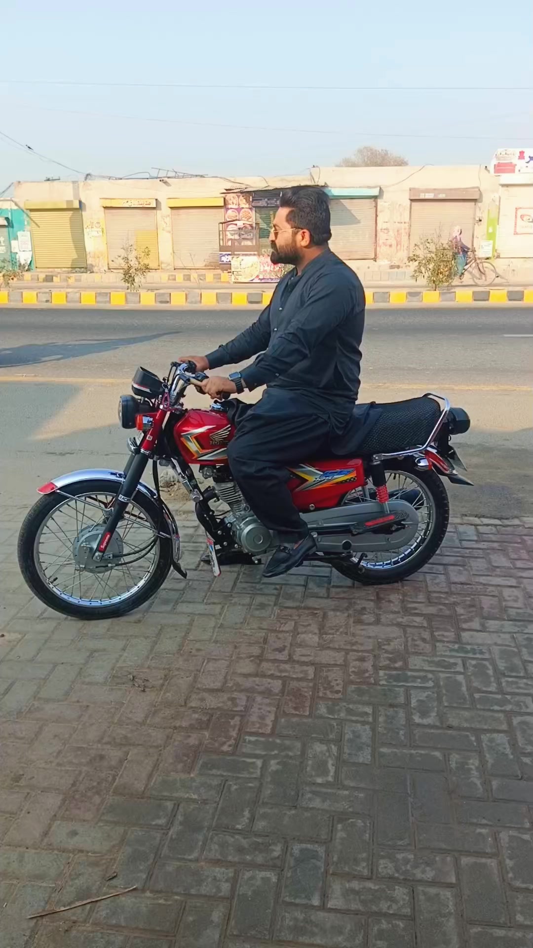 @سہو جی ملک شاپ اڈا غازی آ باد