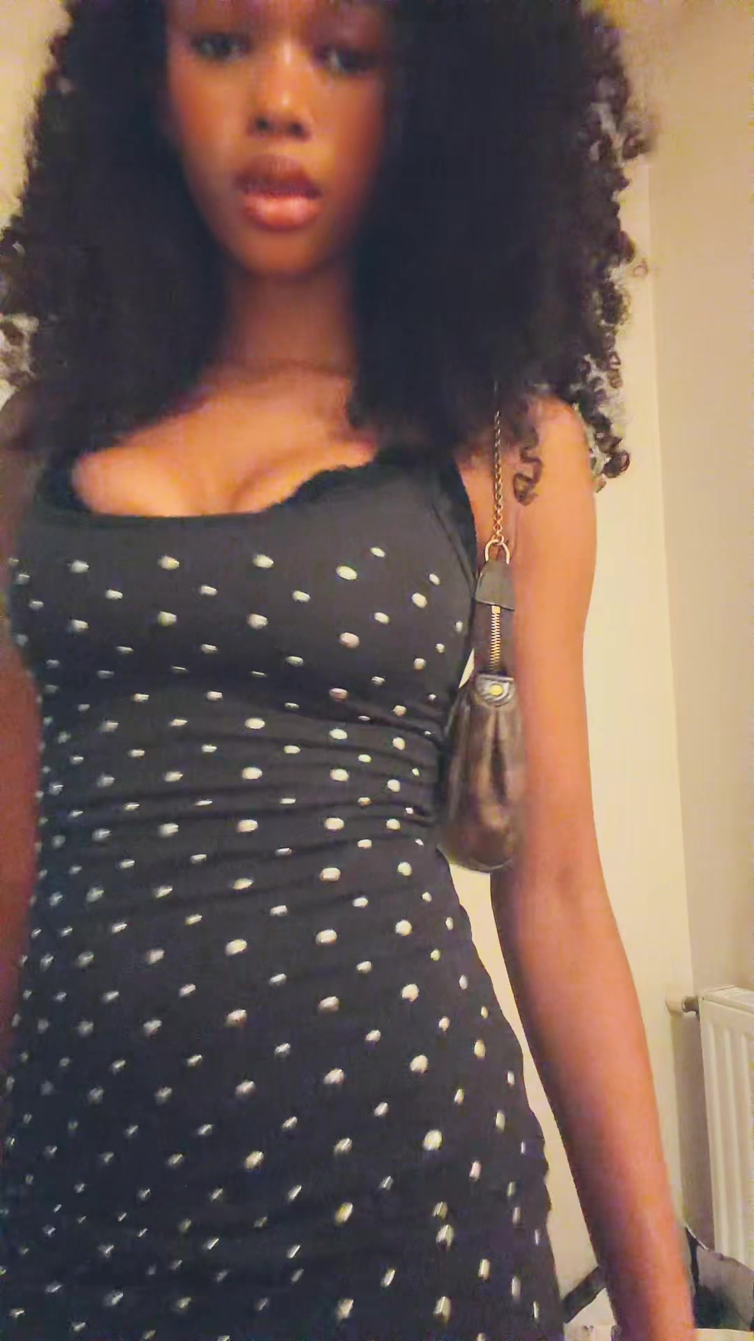 @lolaaa