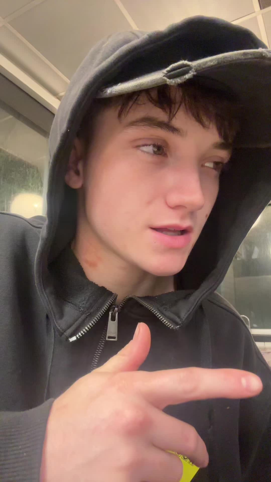 @07elliot