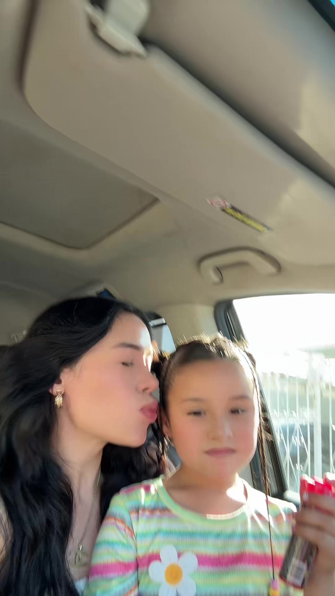 @karina tarazon