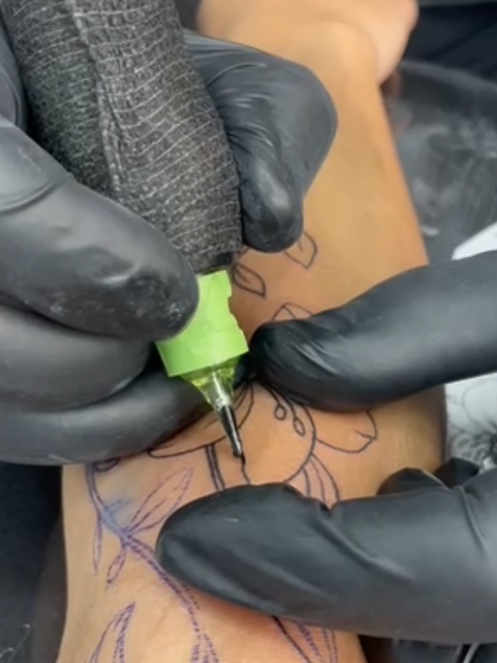 @Bich Tattoo