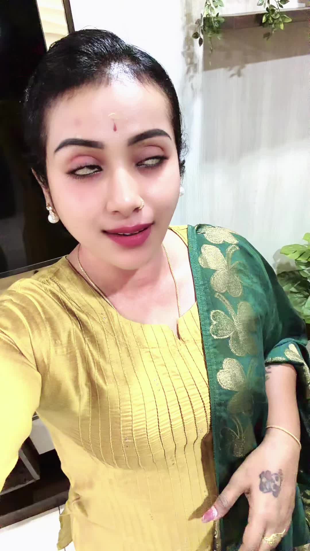 @kasthuri1607_