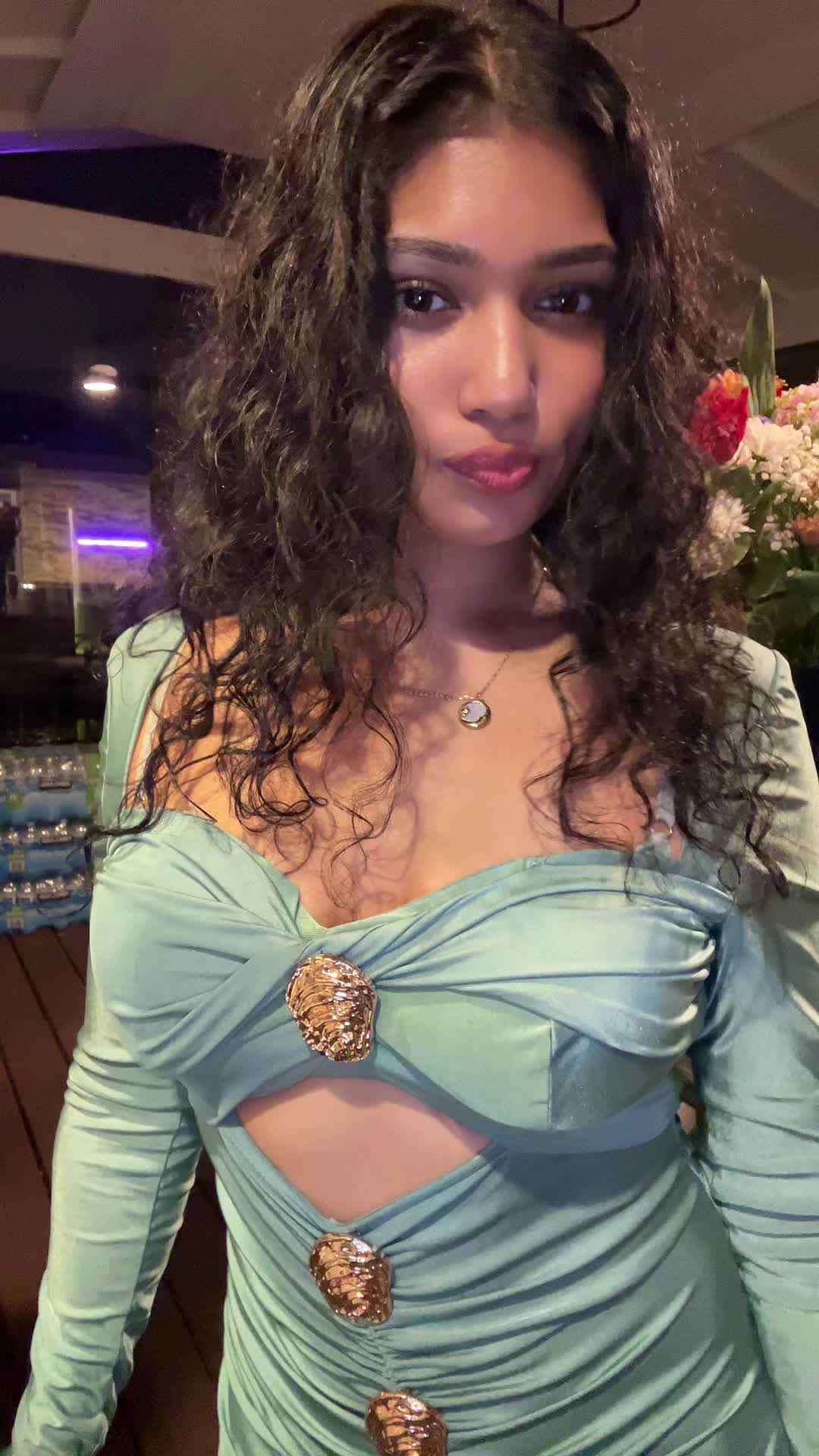 @𝒱𖤓
