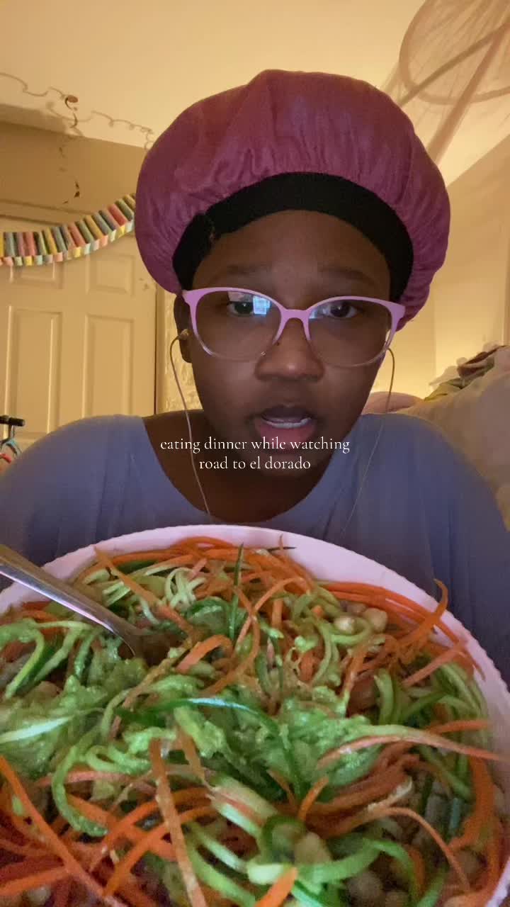 @kris | vegetarian 🌸 ⊹ ࣪ ˖