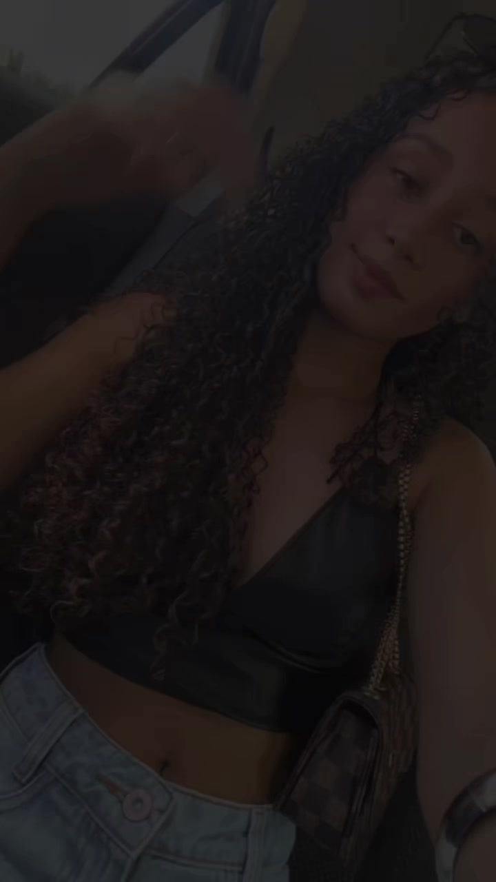 @Mirella