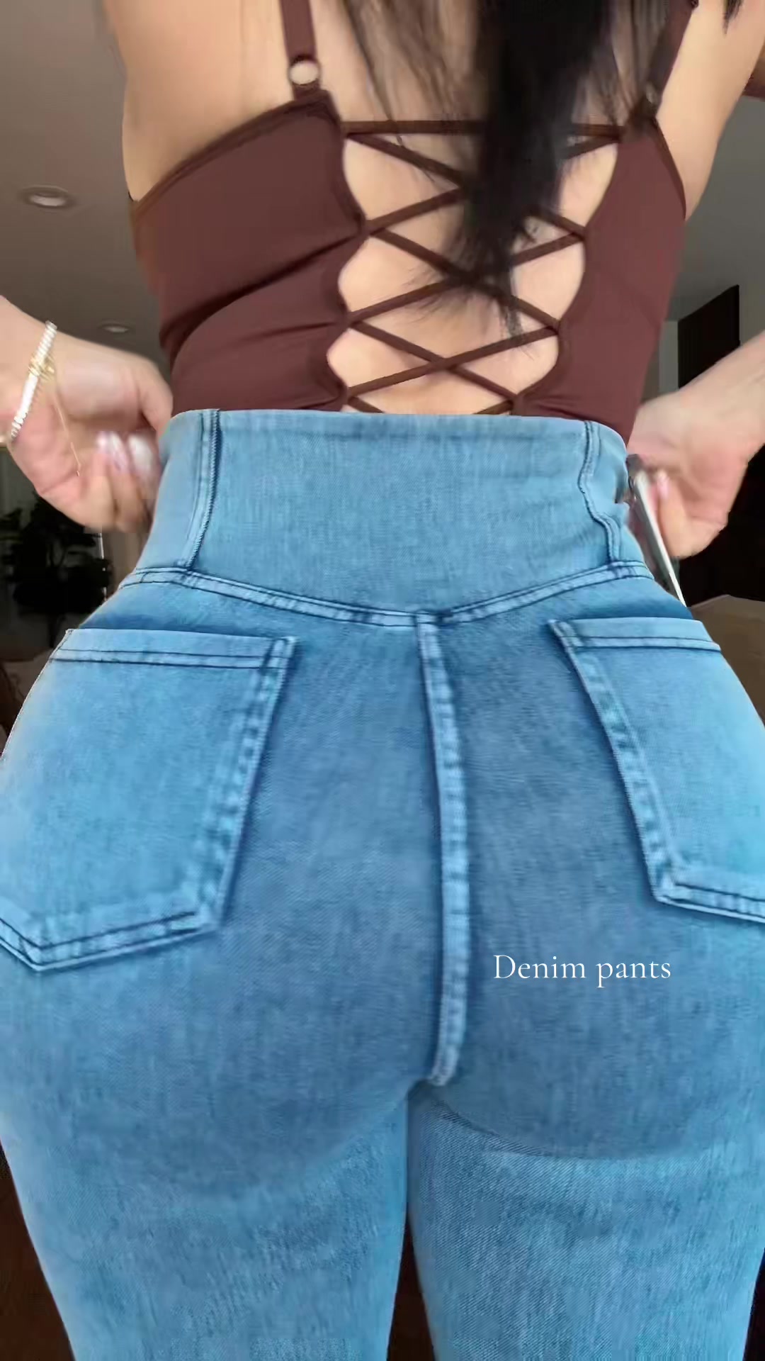 @Yelissa