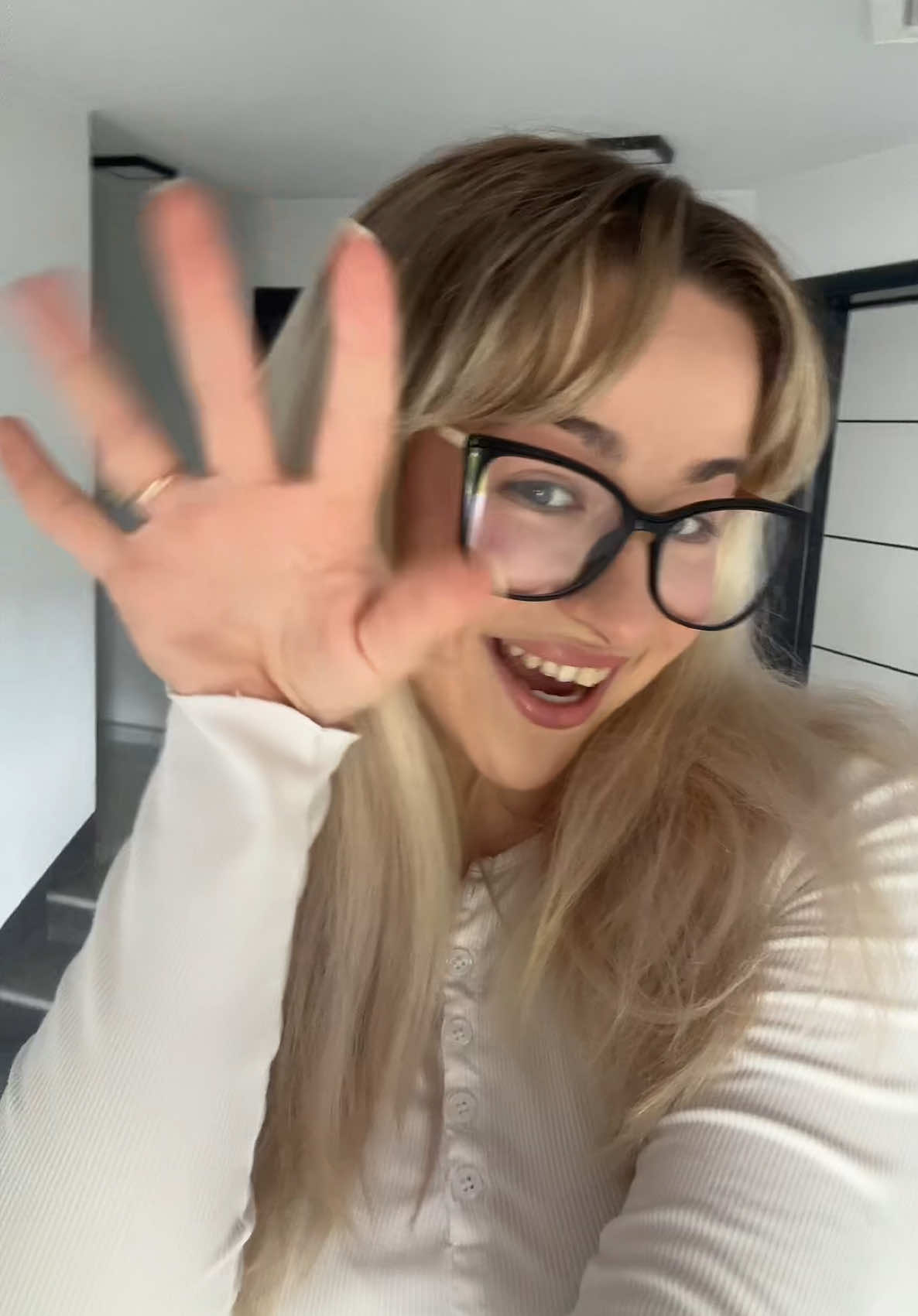 @Amiraa