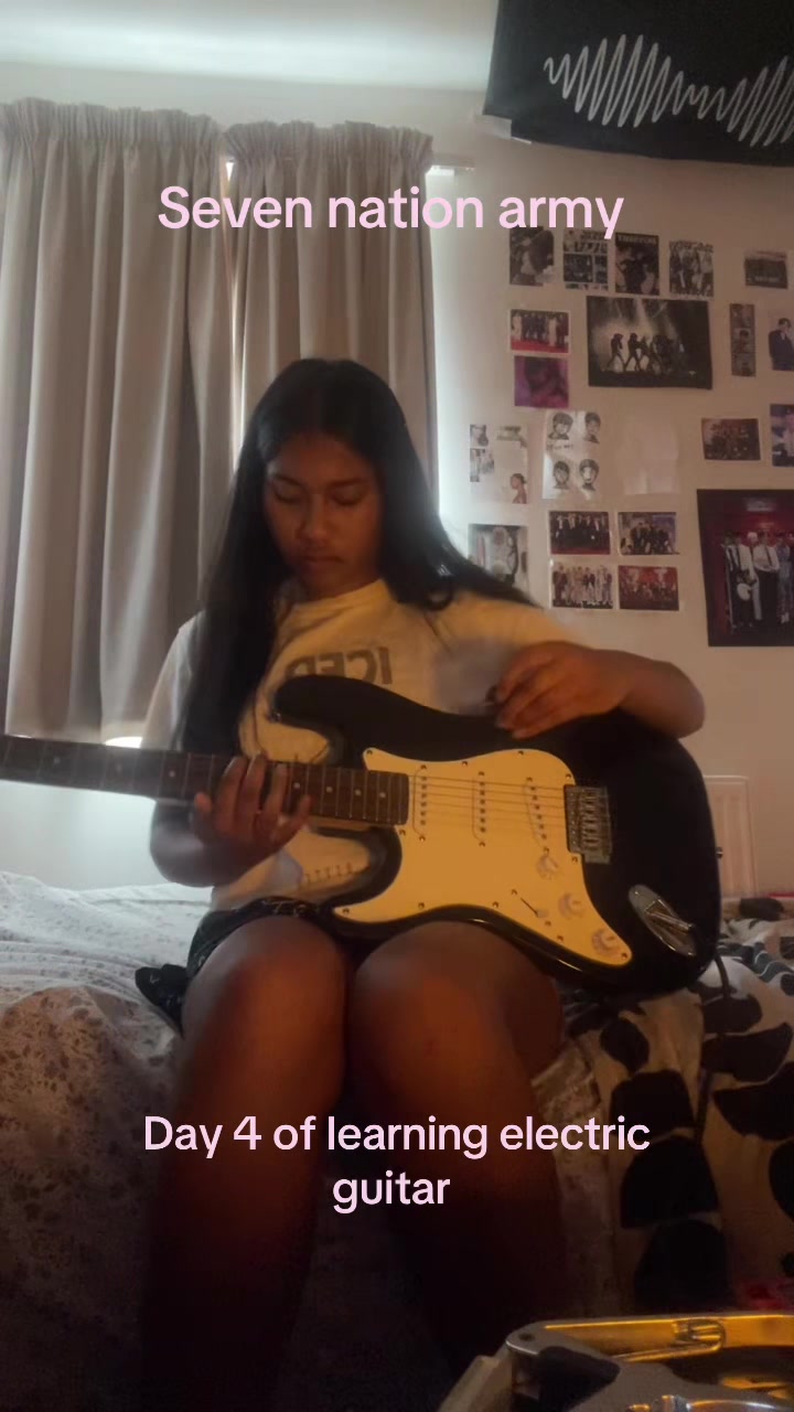 @Saff⁷ 🎸