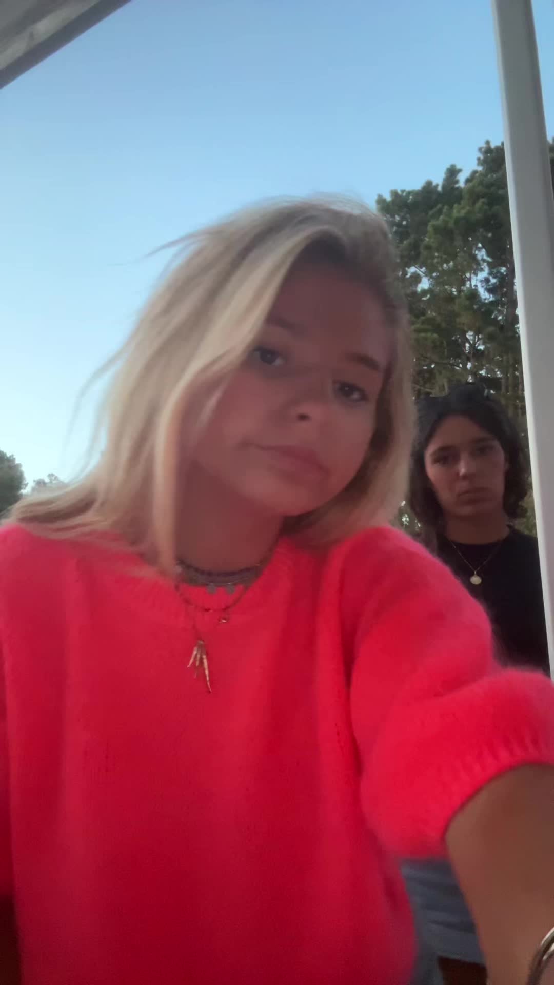 @lola_dth_
