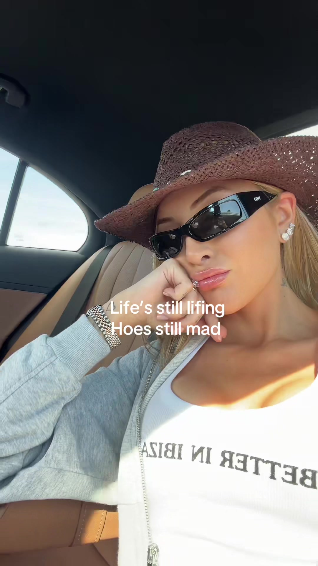 @Maria