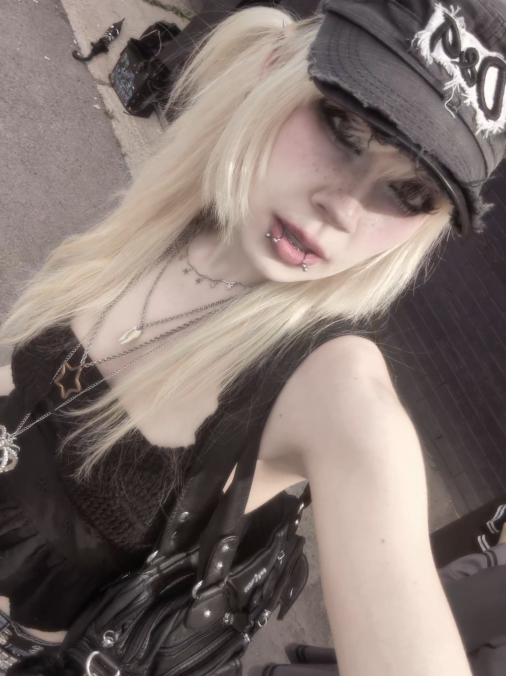 @interweb_girl