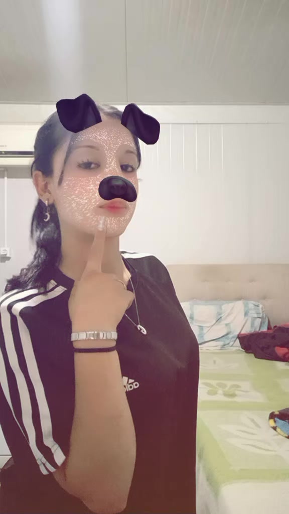 @🖤