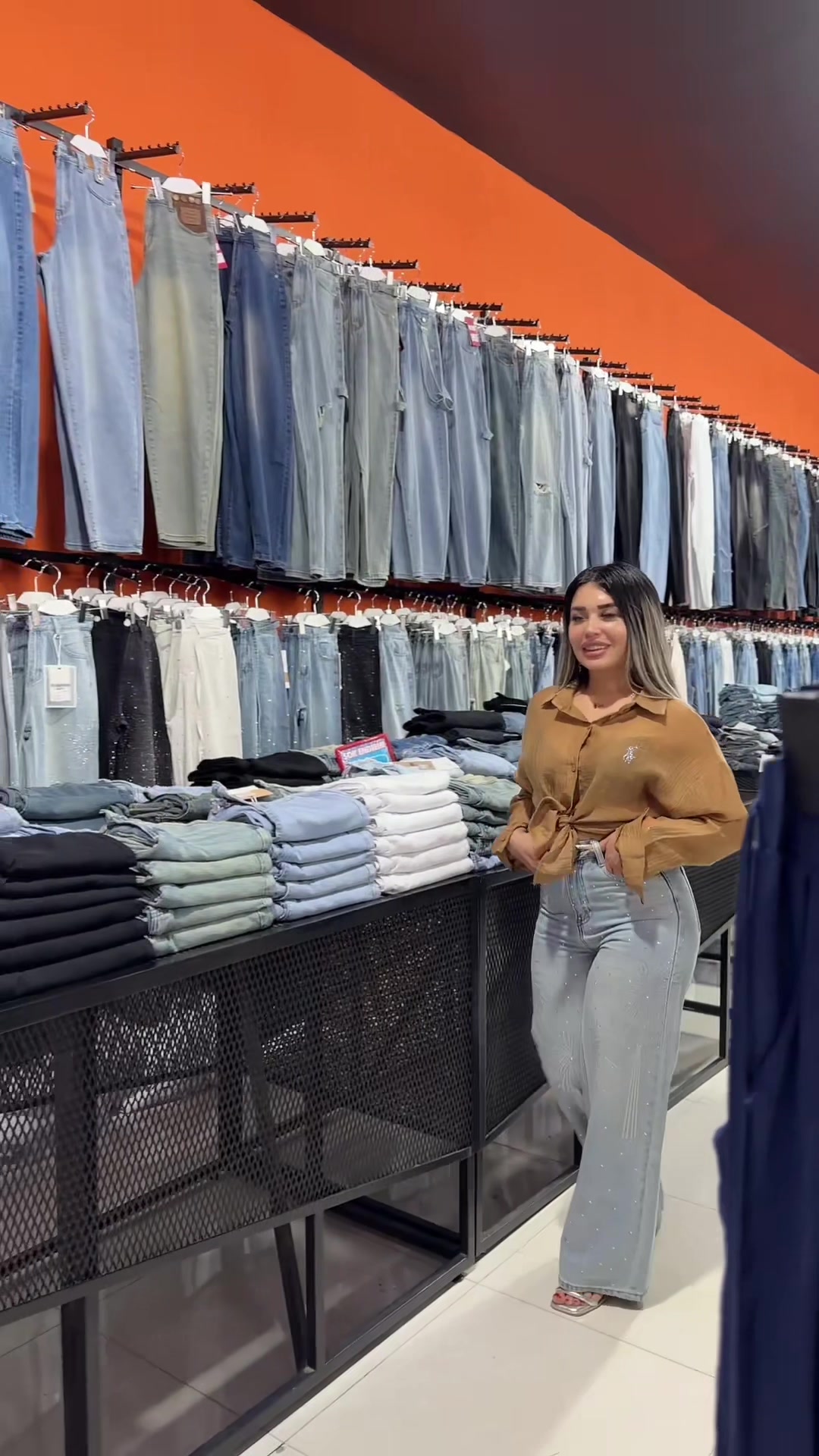 @G&uuml;nel Ticaret Mərkəzi Lənkəran